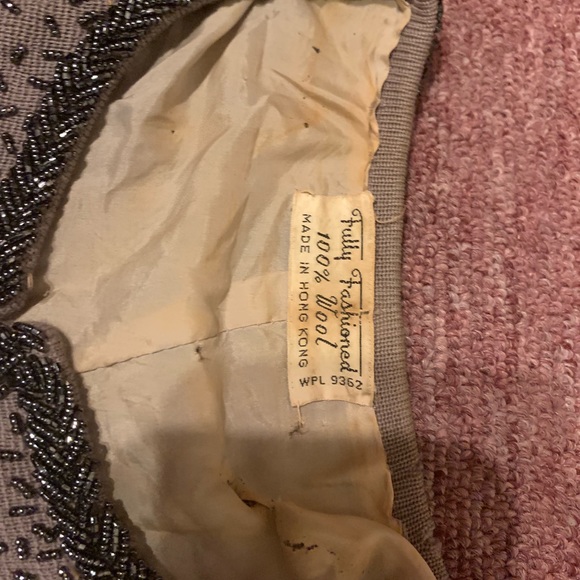 Stunning Vintage Taupe Embroidered Wool Cardigan - Picture 4 of 8